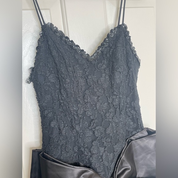 Vintage Masquerade Black Lace Satin Mini Dress Bow Detail 80s Cocktail Party | 9 - Picture 3 of 13